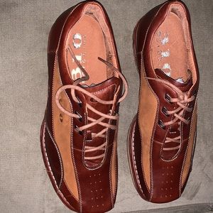 Love/List:  310 MOTORING. Metro Luggage